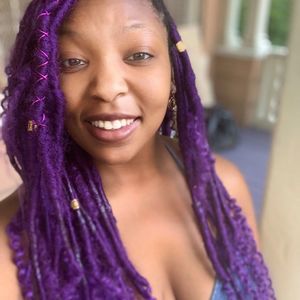 Meet your Posher, Neoshie